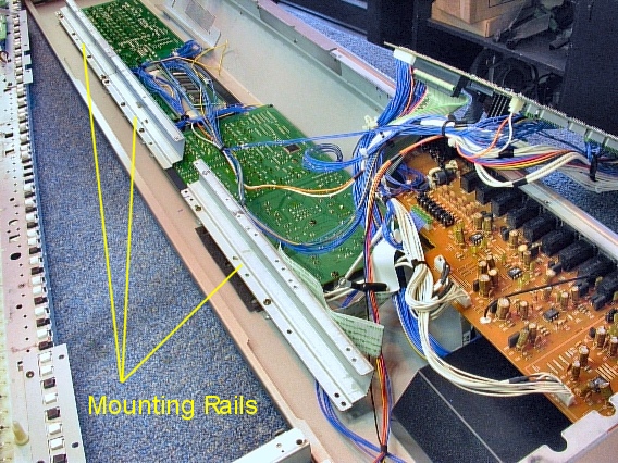 Yamaha MOTIF mounting rails