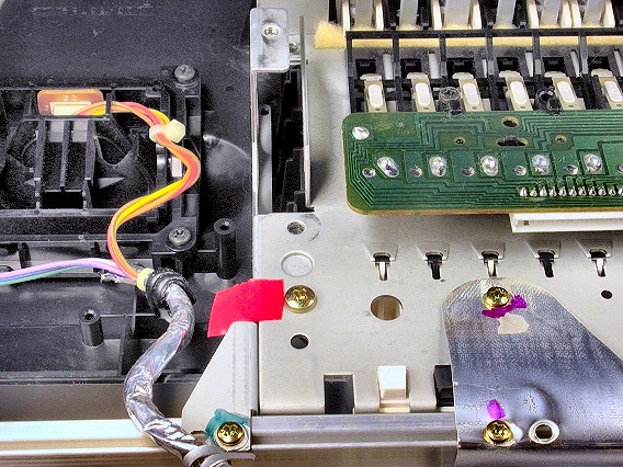 Large Keybed Mounting Screw