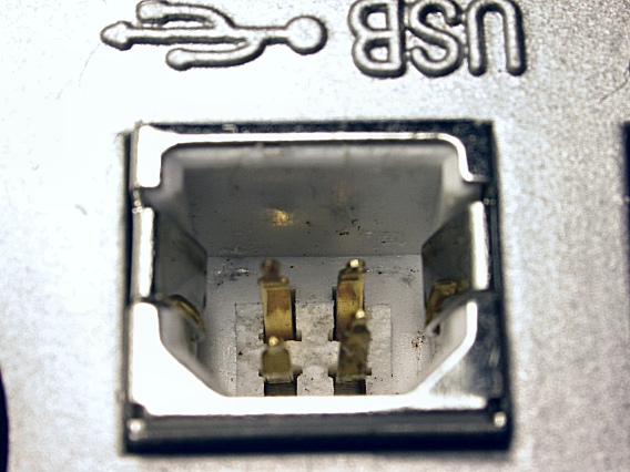 Broken USB Jack