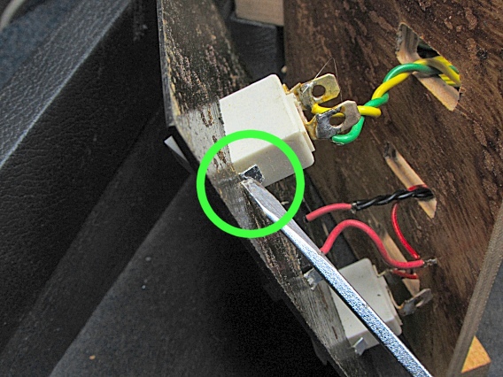 Removing the Continental's Vibrato Switch