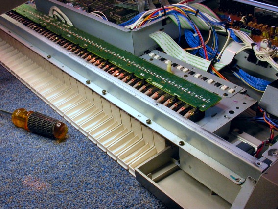 Yamaha MOTIF Front Keyboard Brace