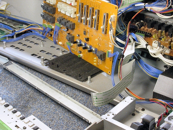 Left-hand switch board connecting cables